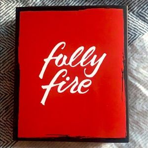 Folly fire lipstick set